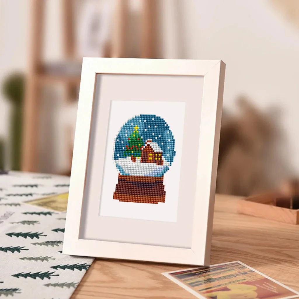 Christmas Mini Diamond Painting Set (6 pieces)