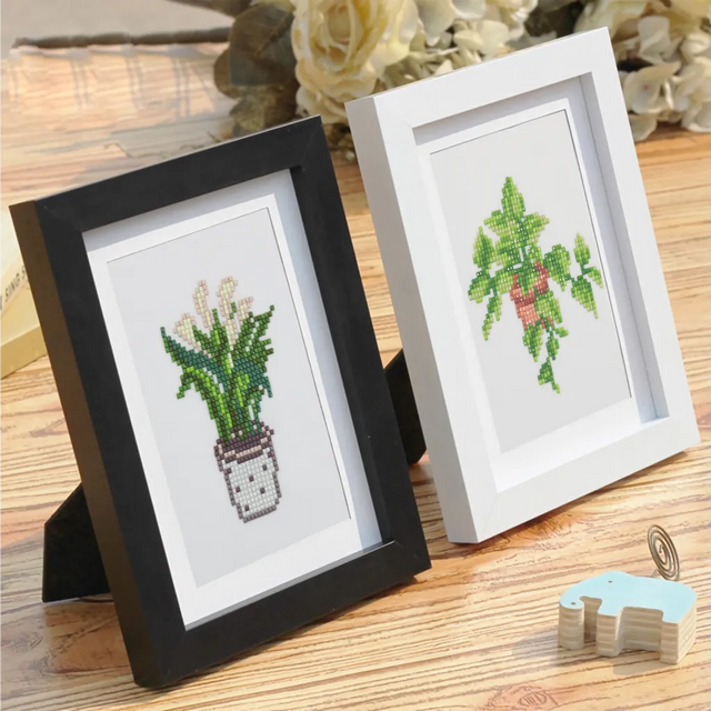 Mini Diamond Painting Frame